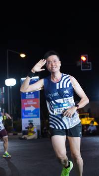 BIB: 421, 100
                            <button type="button" onclick="openModal(23029910)" class="btn btn-primary btn-sm float-right btn-popup" data-toggle="modal" data-target=".modal-high-quality">
                        <i class="fas fa-shopping-cart"></i> Add to Cart
                    </button>
                                            <button type="button" onclick="isThisMe(23029910, true)" class="btn btn-success btn-sm float-right btn-popup btn-isme hidden" data-toggle="tooltip" data-placement="bottom" title="นี่คือรูปของคุณใช่ไหม คลิกที่นี่เพื่อเอาเข้าอัลบั้ม">
                        <i class="fas fa-plus"></i> Add to album
                    </button>
                    <button type="button" onclick="isThisMe(23029910, false)" class="btn btn-warning btn-sm float-right btn-popup btn-isnotme hidden">
                        <i class="fas fa-ban"></i> Remove from album
                    </button>